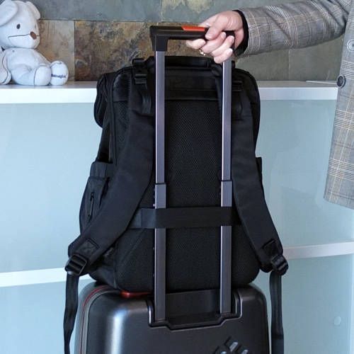 DIAPER-BAG-DETAILS-05